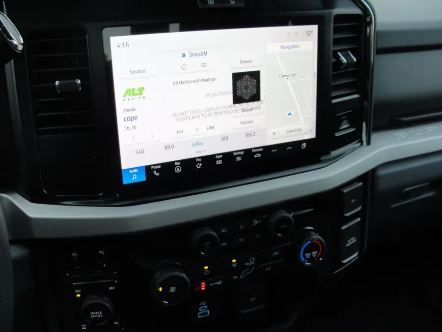 2026 Ford Super Duty F-250 XLT | Photo 11 of 13