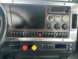 2022 Western Star 49X | Thumbnail Photo 11 of 16