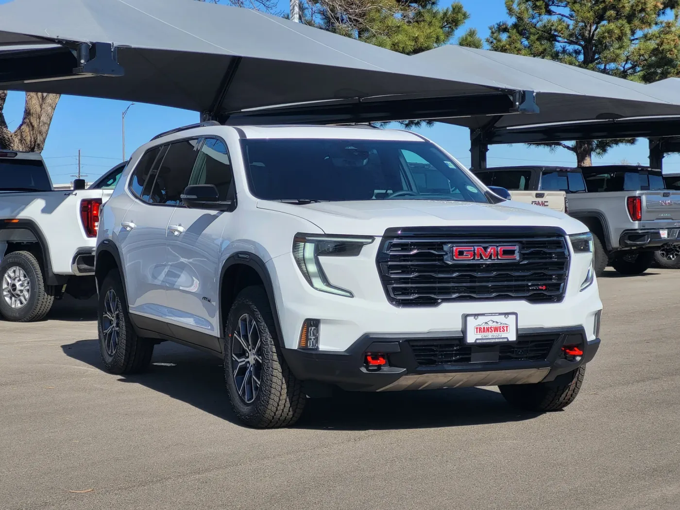 2026 GMC Acadia AT4 | Photo 2 of 27