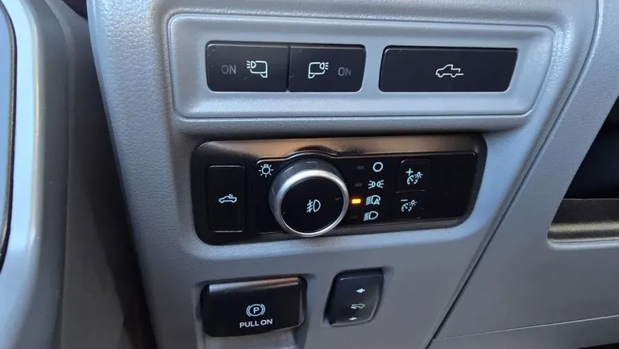 2023 Ford F-150 | Photo 14 of 31