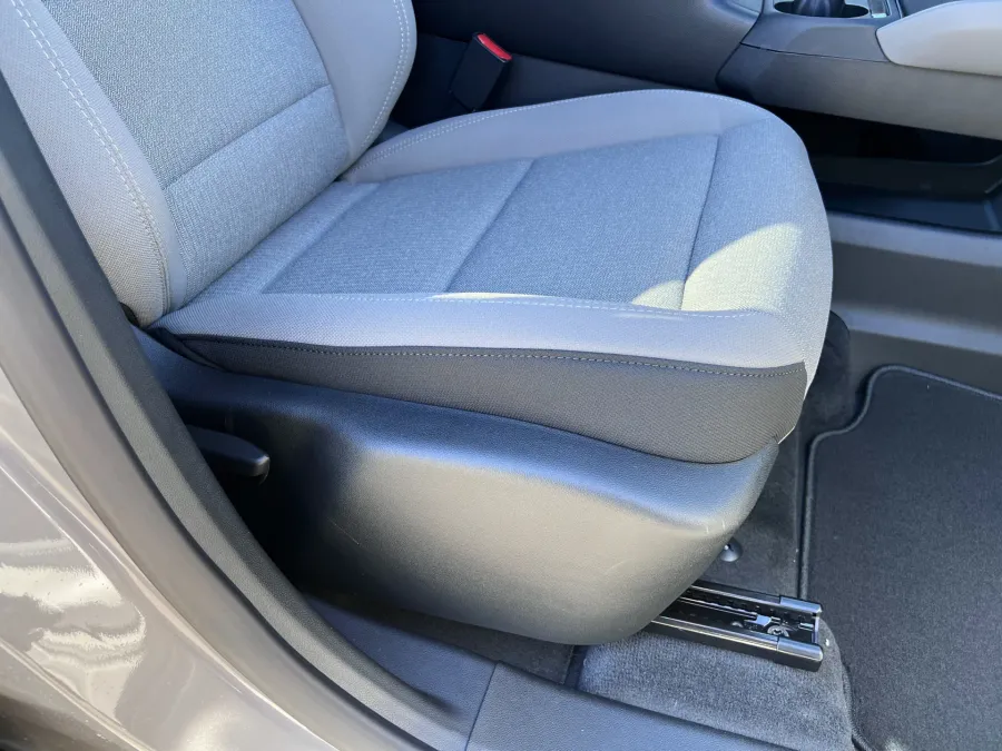 2026 GMC Terrain AWD Elevation | Photo 18 of 28