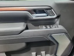 2026 GMC Sierra 2500HD Denali | Thumbnail Photo 18 of 25