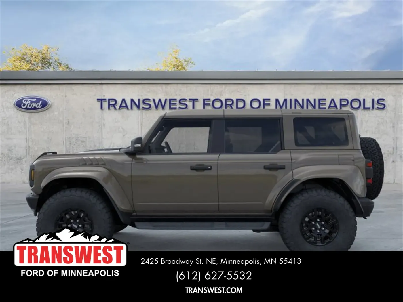 2025 Ford Bronco | Photo 3 of 25