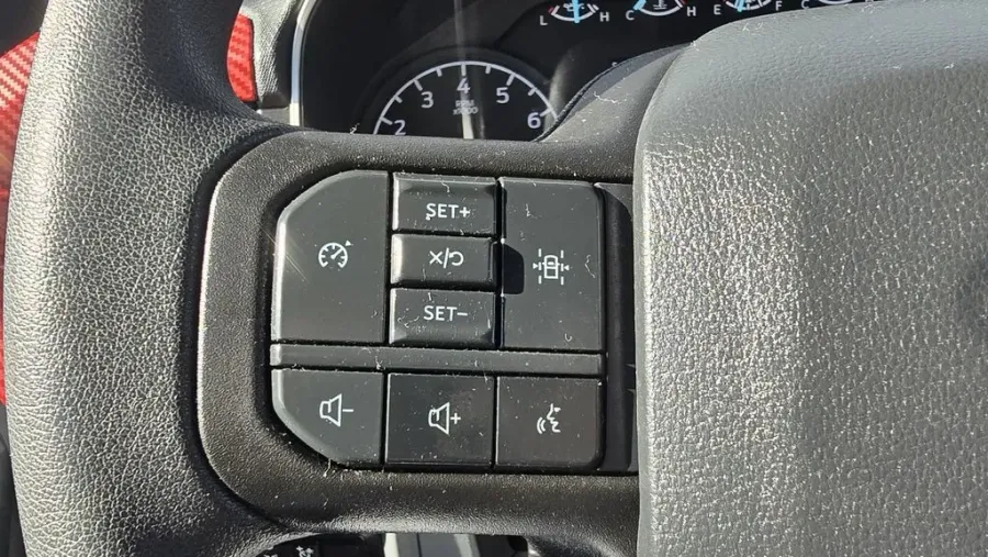 2023 Ford F-150 | Photo 16 of 28