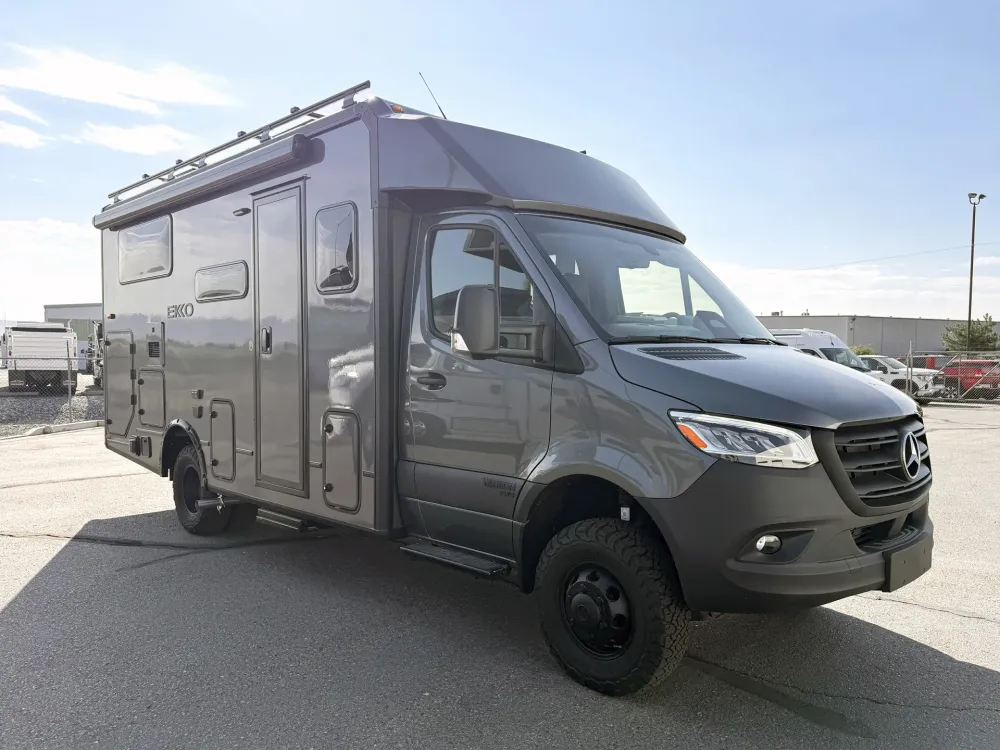 2026 Winnebago EKKO 23B