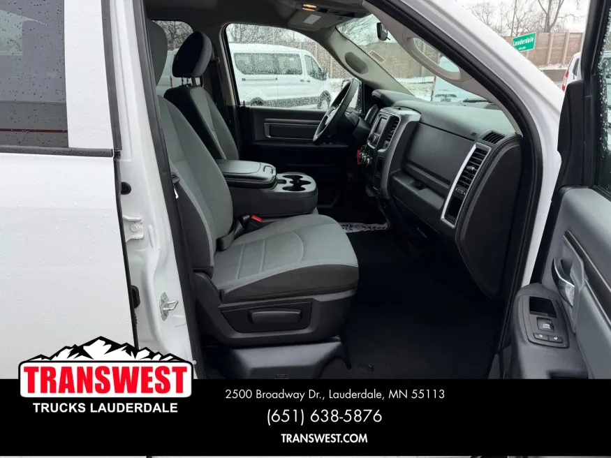 2024 RAM 1500 Classic SLT | Photo 18 of 21