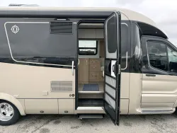 2021 Leisure Travel Van Wonder W24RL | Thumbnail Photo 4 of 23