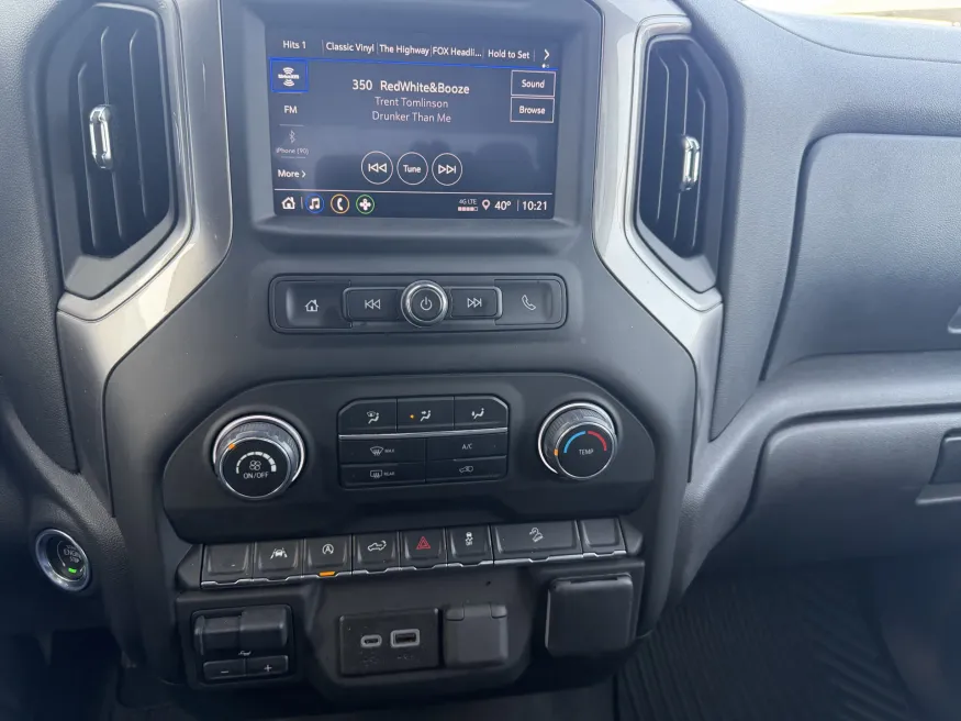 2024 Chevrolet Silverado 1500 Custom Trail Boss | Photo 16 of 21