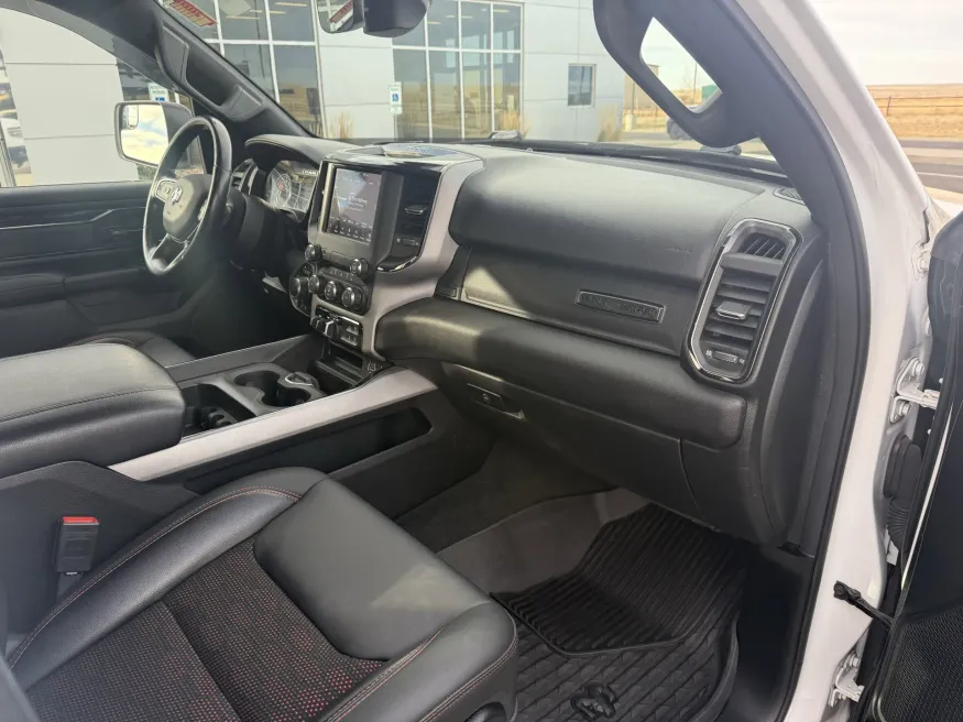 2021 RAM 1500 Big Horn | Photo 17 of 29