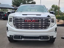 2024 GMC Sierra 1500 Denali | Thumbnail Photo 4 of 28