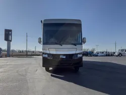 2023 Newmar Bay Star 3408 | Thumbnail Photo 4 of 38