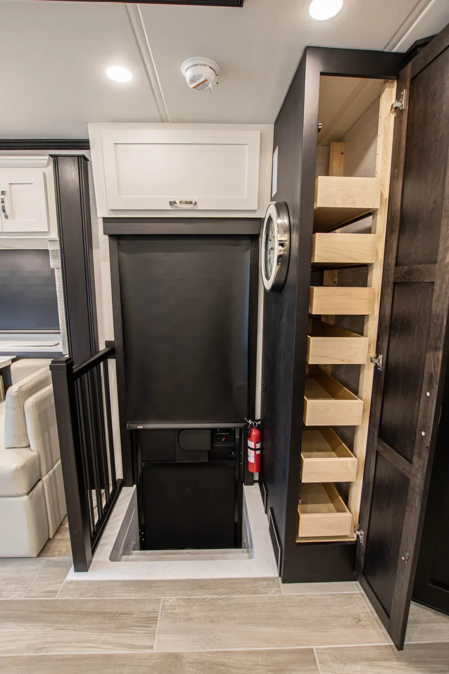 2026 Newmar Super Star 4059 | Photo 20 of 28