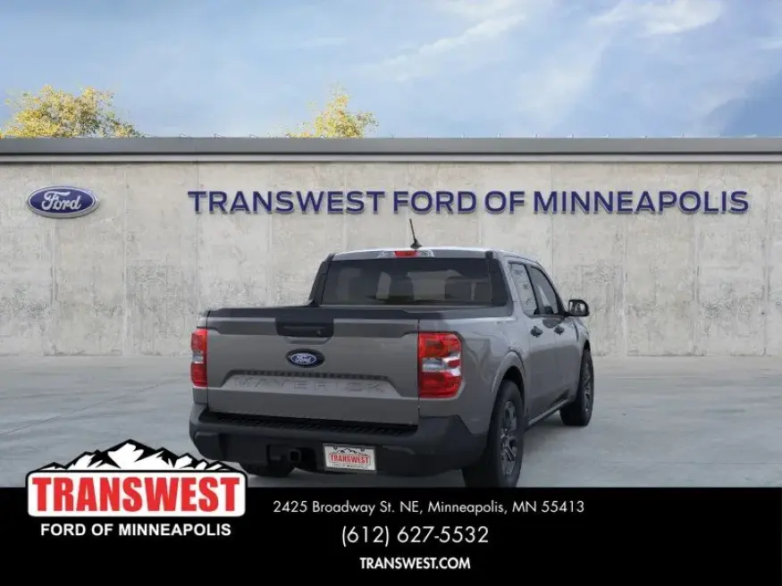 2026 Ford Maverick XLT | Photo 7 of 24