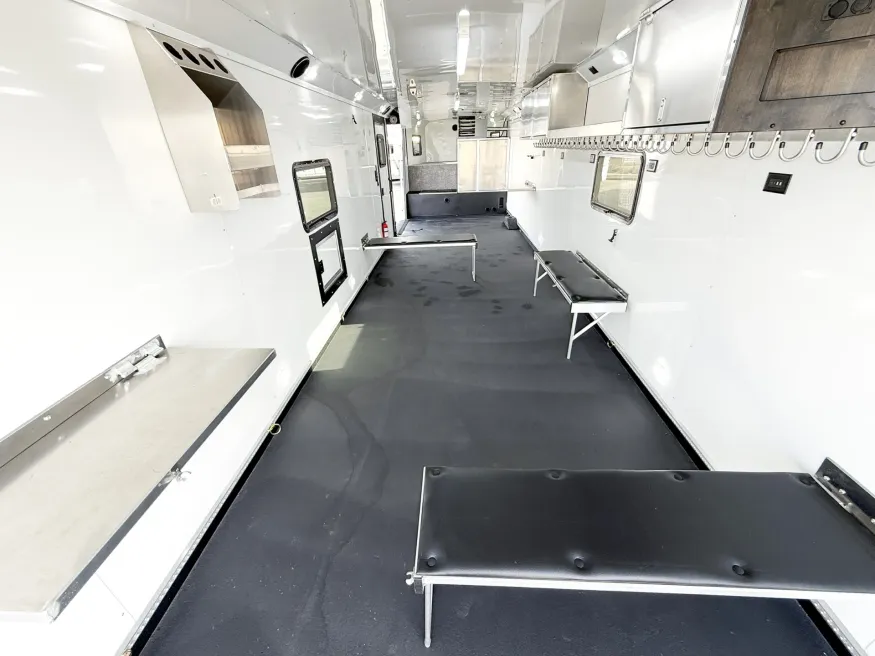 2026 Logan Coach Horse Power Burandt Edition | Photo 14 of 24