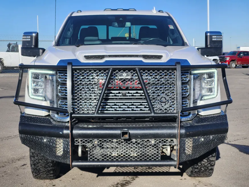 2022 GMC Sierra 3500HD Denali | Photo 21 of 24