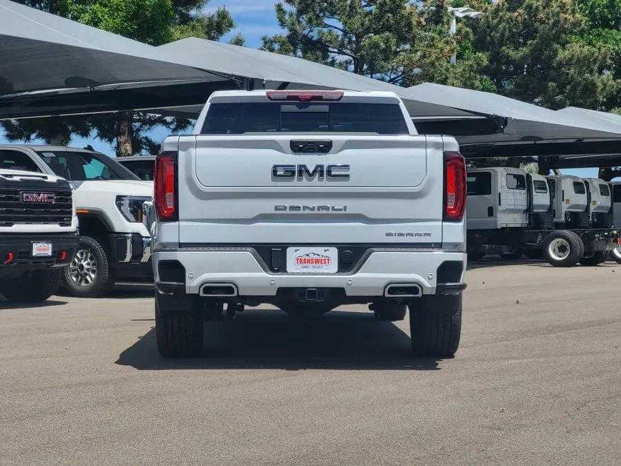 2026 GMC Sierra 1500 Denali Ultimate | Photo 5 of 26