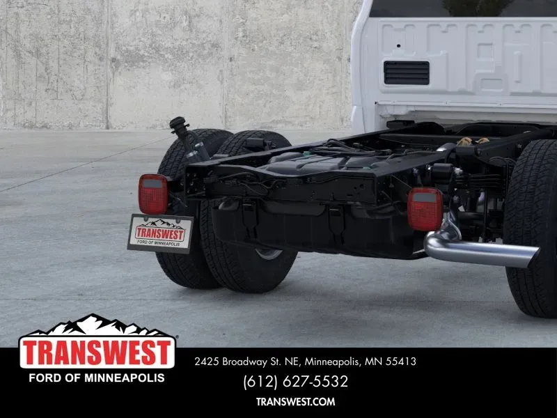 2026 Ford Super Duty F-350 XL | Photo 20 of 22