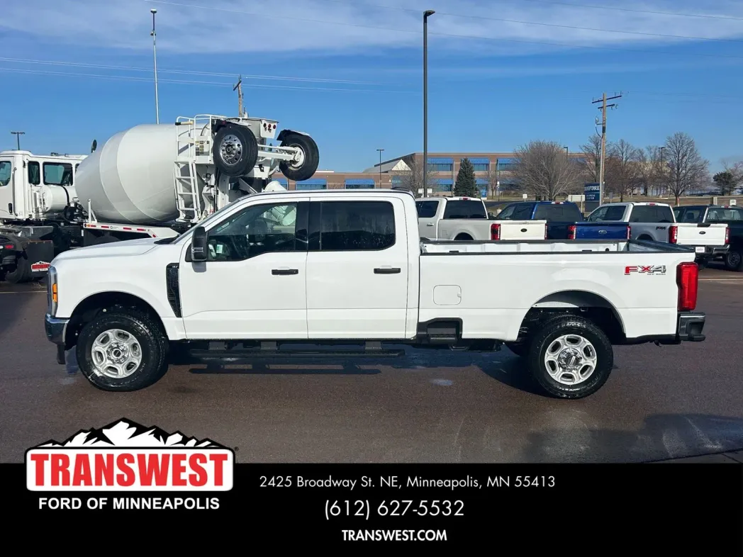 2026 Ford Super Duty F-350 XLT 