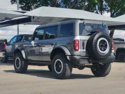 2024 Ford Bronco Badlands | Thumbnail Photo 4 of 25