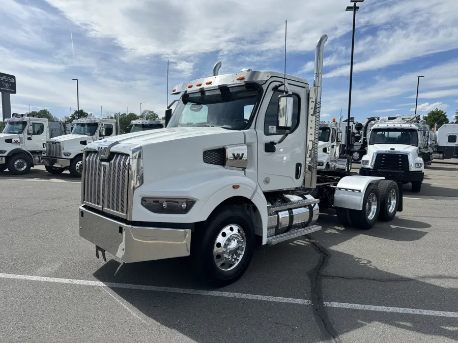 2022 Western Star 49X | Photo 1 of 16