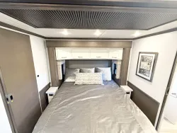 2026 Newmar Super Star 4159 | Thumbnail Photo 10 of 34