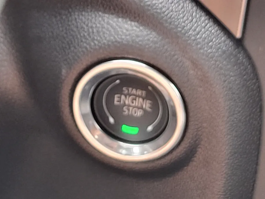 2026 GMC Sierra 1500 Pro | Photo 17 of 24