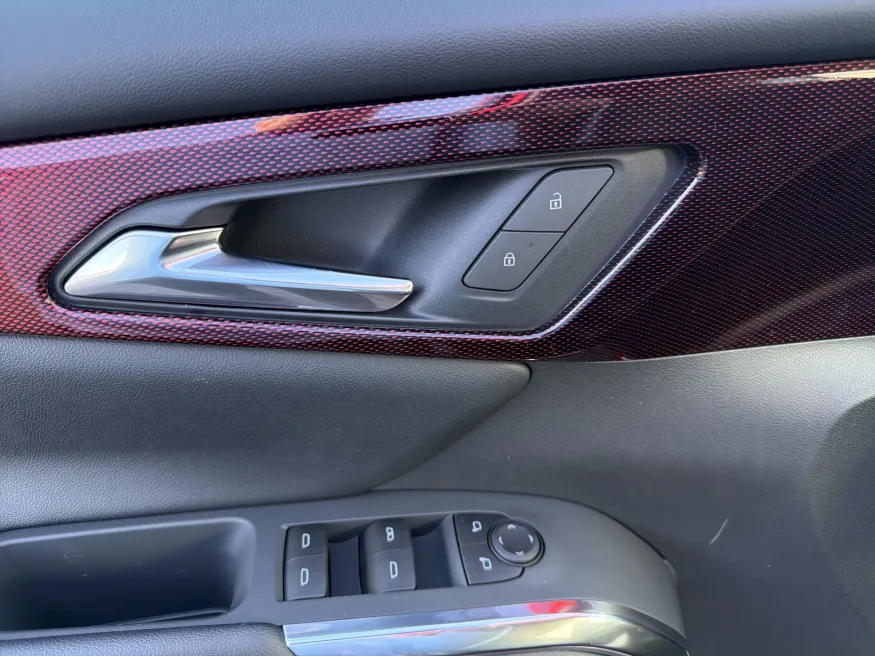 2026 Chevrolet Traverse AWD Z71 | Photo 14 of 22