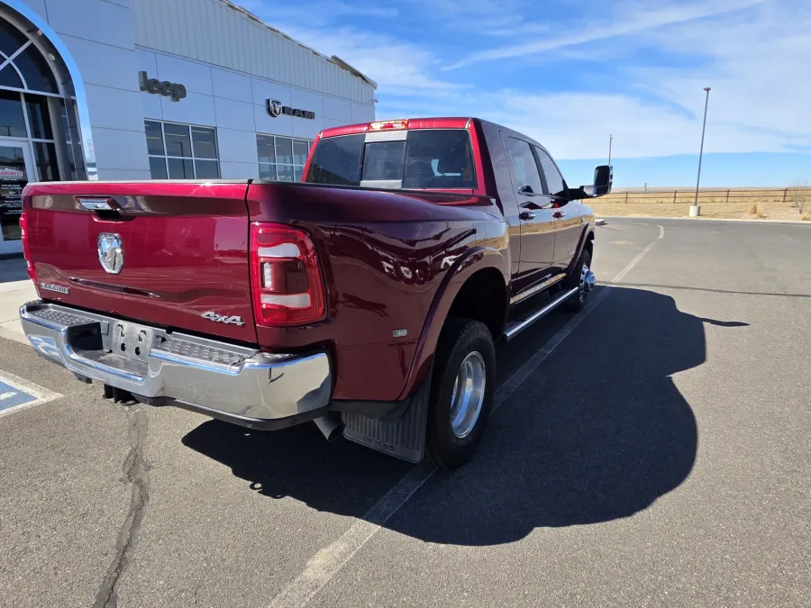2022 RAM 3500 Laramie | Photo 7 of 24