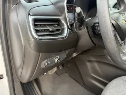 2022 Chevrolet Equinox LT | Thumbnail Photo 9 of 18