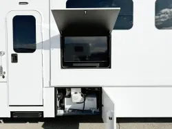 2026 Renegade Explorer 40ERB | Thumbnail Photo 24 of 29