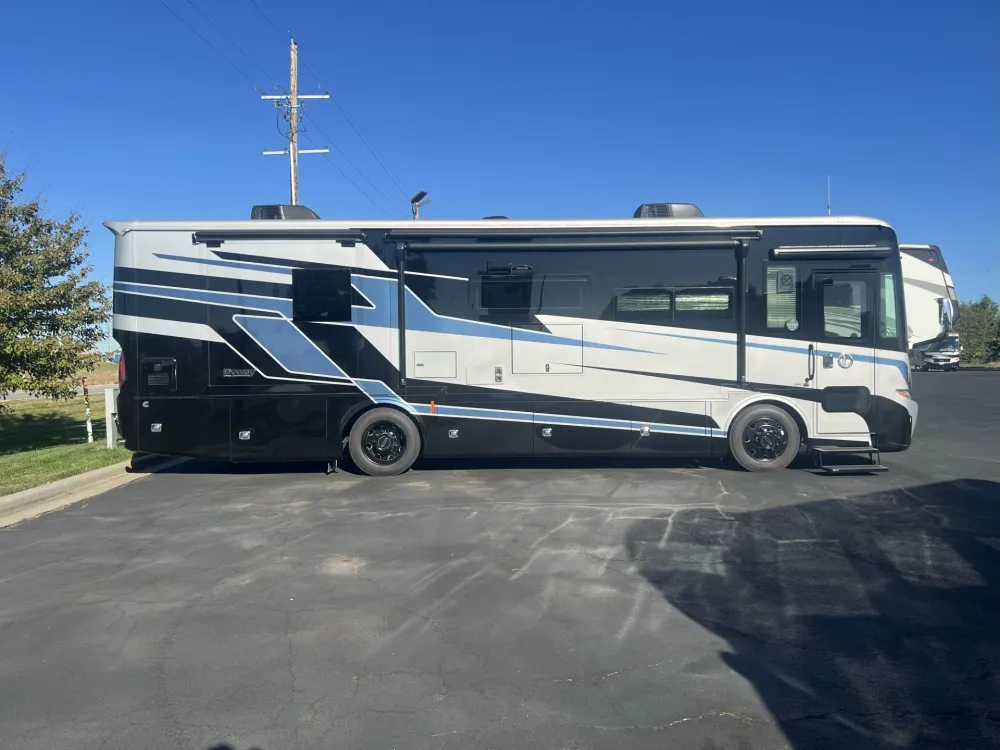 2026 Tiffin Byway 33FL