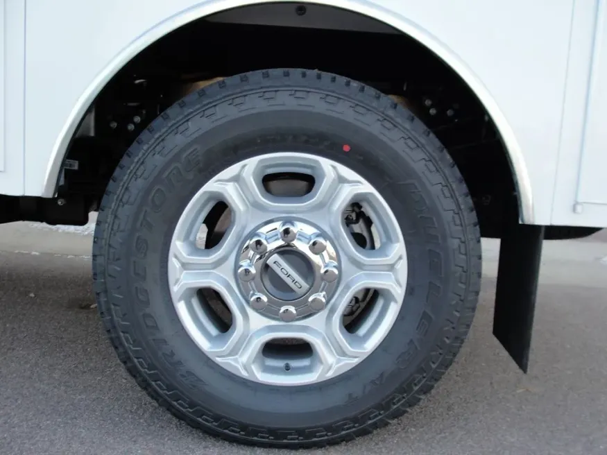 2026 Ford Super Duty F-350 XLT | Photo 13 of 14