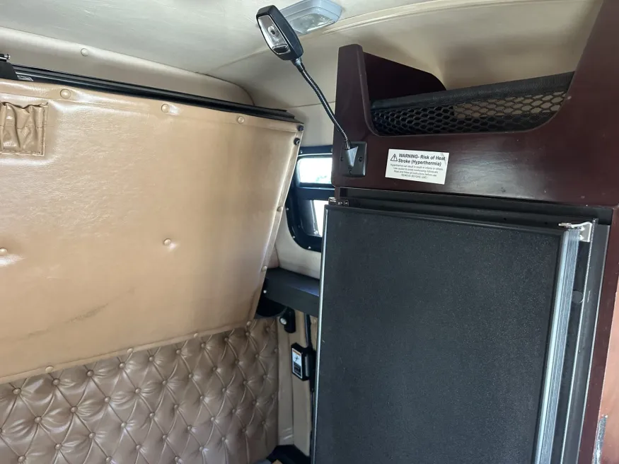 2022 Western Star 5700XE | Photo 15 of 22