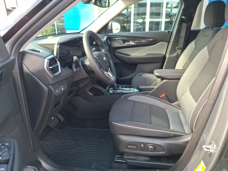 2026 Chevrolet Trailblazer LT | Photo 13 of 19