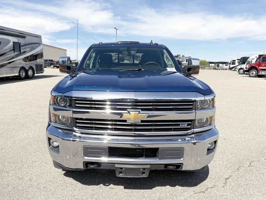 2016 Chevrolet Silverado 3500 LTZ | Photo 23 of 22