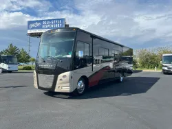 2019 Winnebago Sunstar LX 35F | Thumbnail Photo 8 of 20