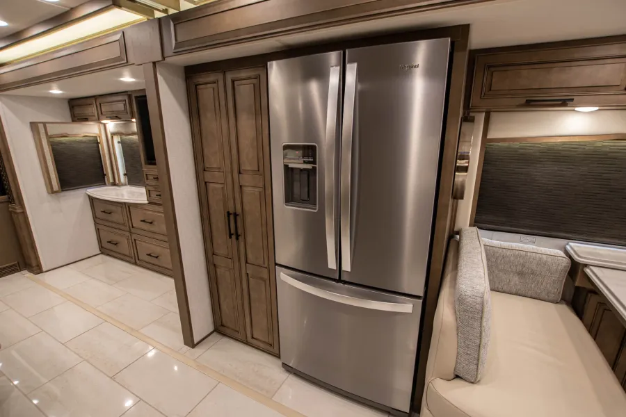 2026 Newmar London Aire 4551 | Photo 22 of 47