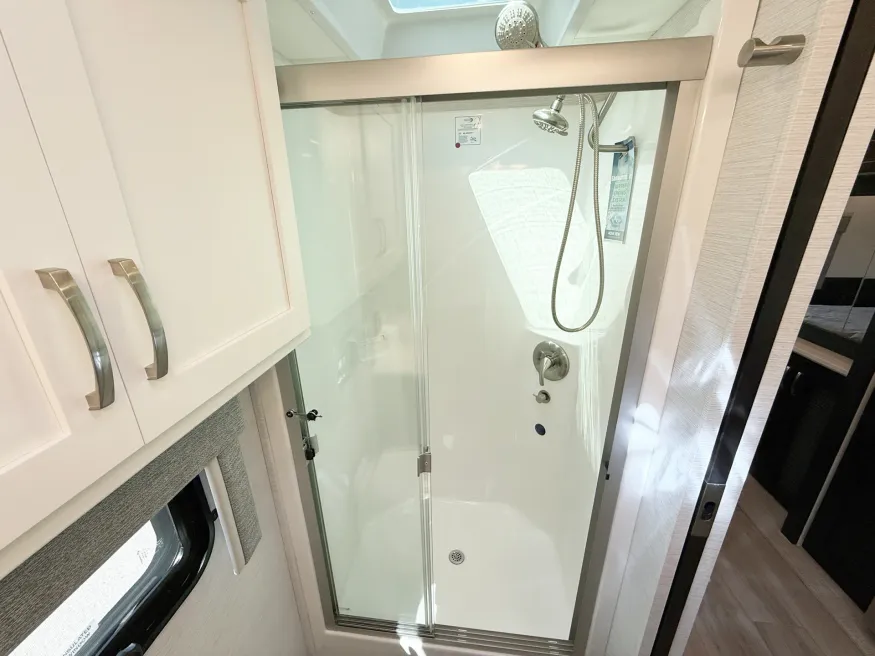 2026 Newmar Grand Star 3444 | Photo 14 of 28