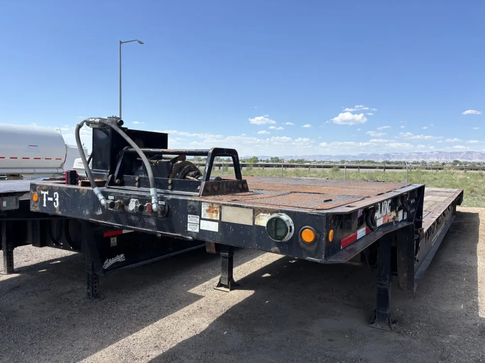 2017 Trail King TK80HT