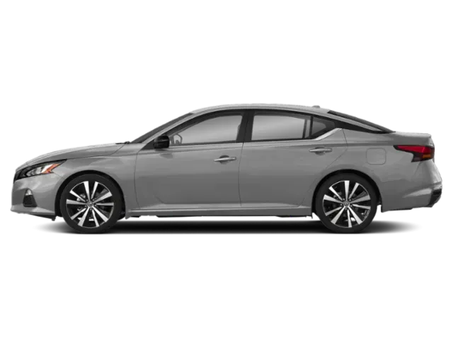 2022 Nissan Altima | Photo 2 of 12