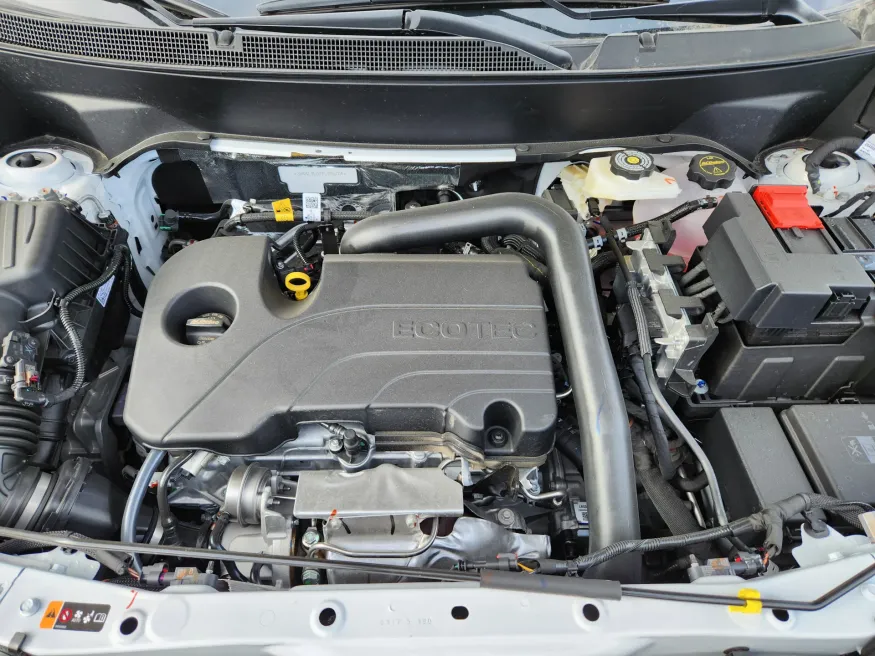 2026 GMC Terrain AT4 | Photo 21 of 23