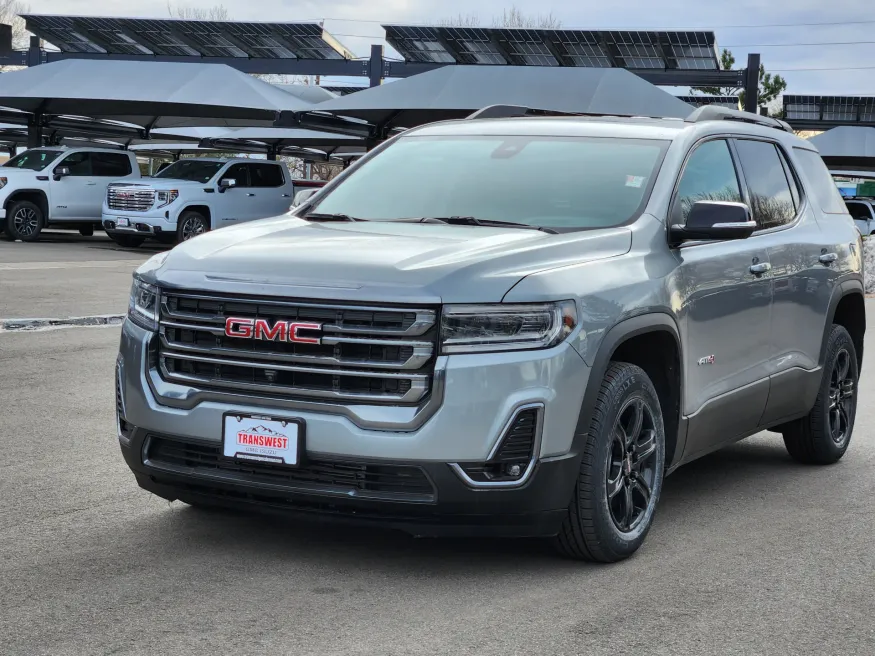 2023 GMC Acadia AT4 | Photo 2 of 27