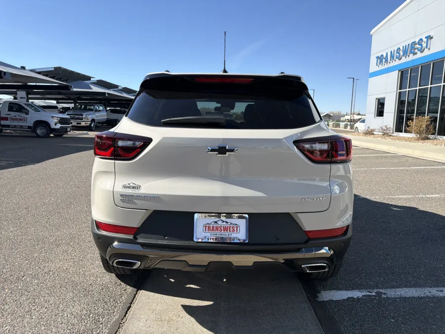 2026 Chevrolet Trailblazer ACTIV | Photo 3 of 23
