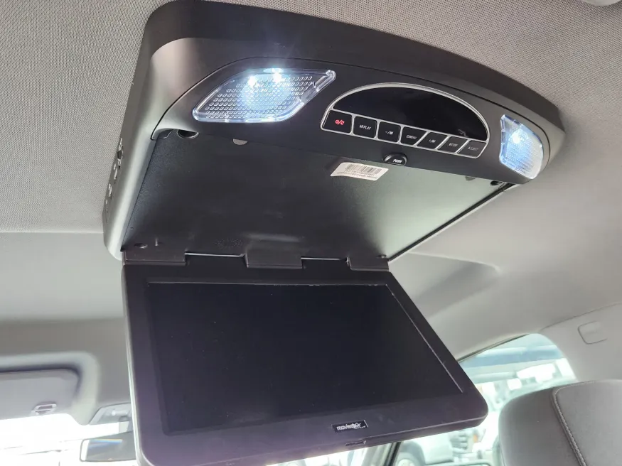 2022 Chevrolet Silverado 1500 LTD | Photo 12 of 28