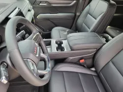 2026 GMC Acadia AWD Elevation | Thumbnail Photo 11 of 26