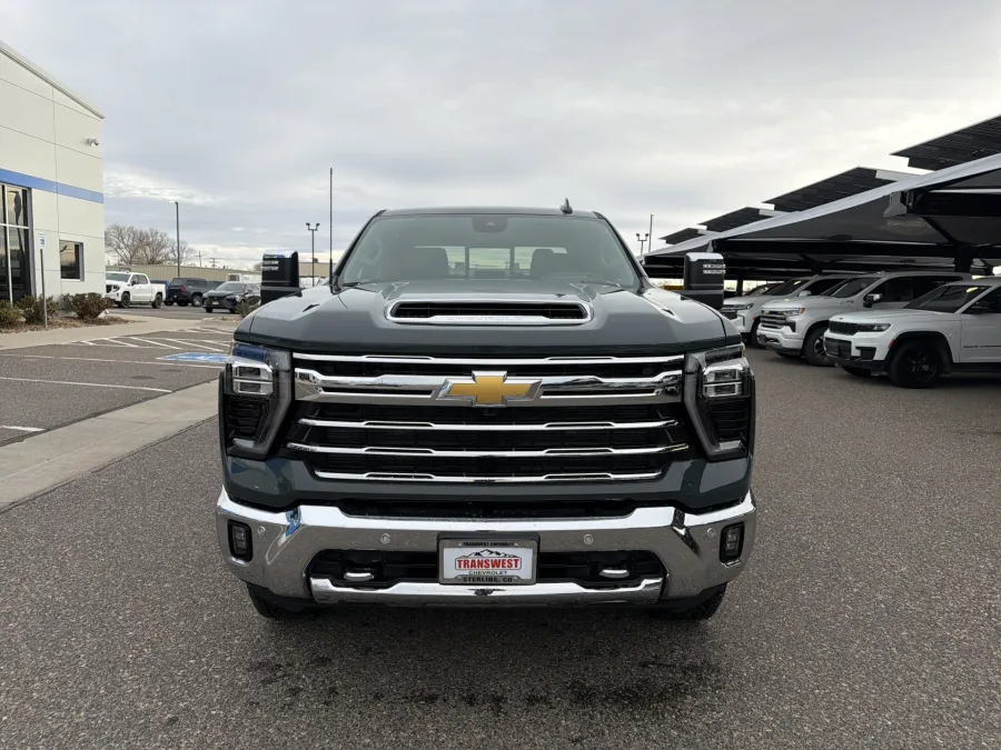 2026 Chevrolet Silverado 2500HD LTZ | Photo 8 of 20