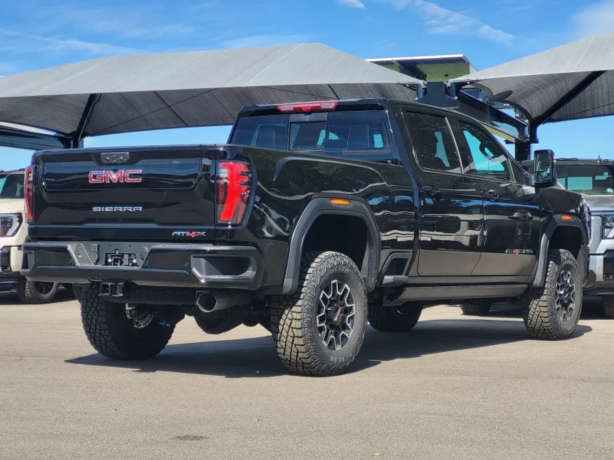 2026 GMC Sierra 2500HD AT4X | Photo 6 of 25