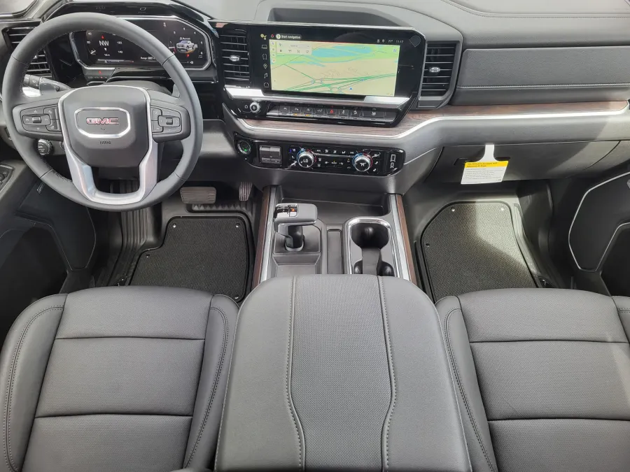 2026 GMC Sierra 1500 SLT | Photo 22 of 26