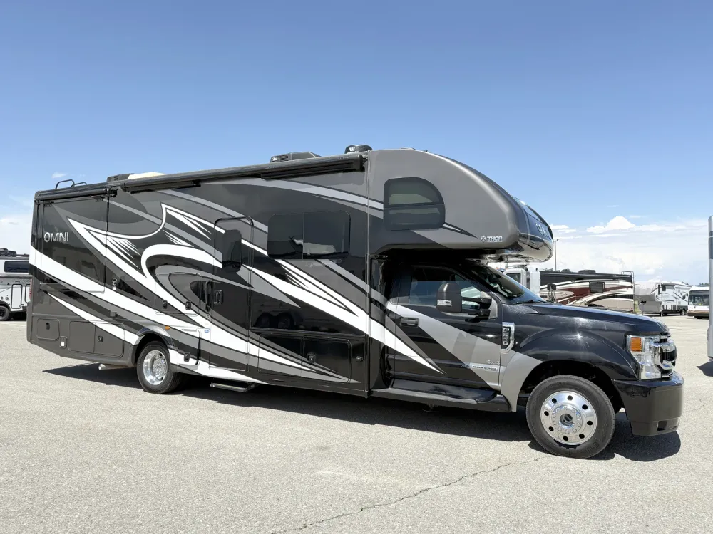 2021 Thor Omni XG32