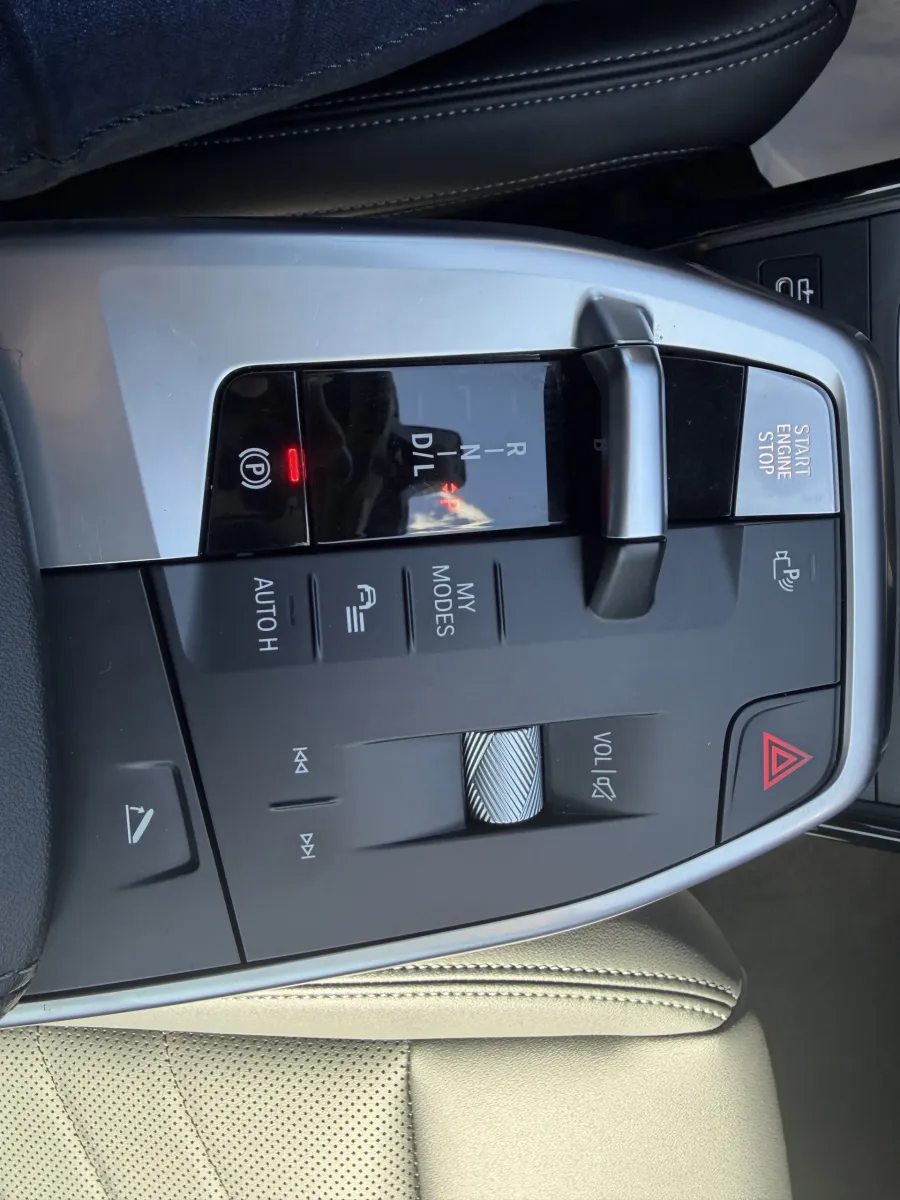 2025 BMW X1 xDrive28i | Photo 19 of 21